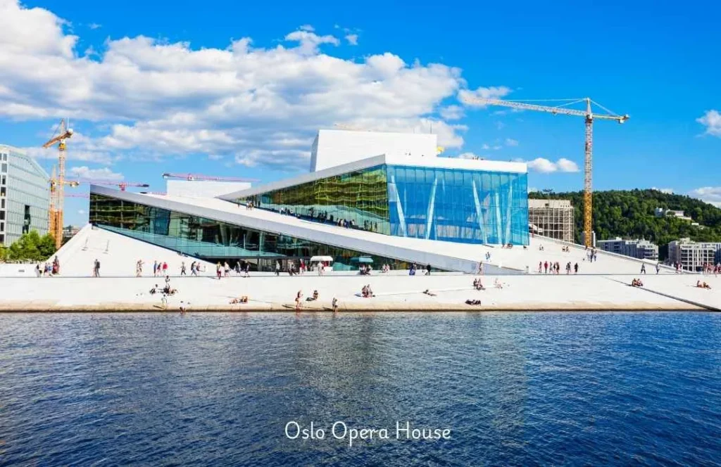 Solo Travel Oslo Norway