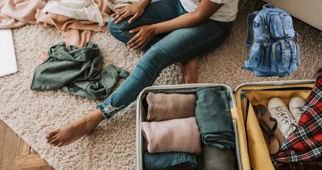 Solo Travel Aesthetic Packing List